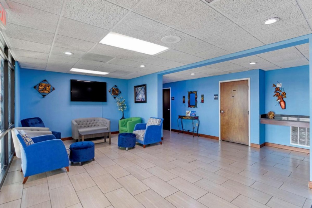 SureStay Hotel by Best Western Lenoir City Image 21