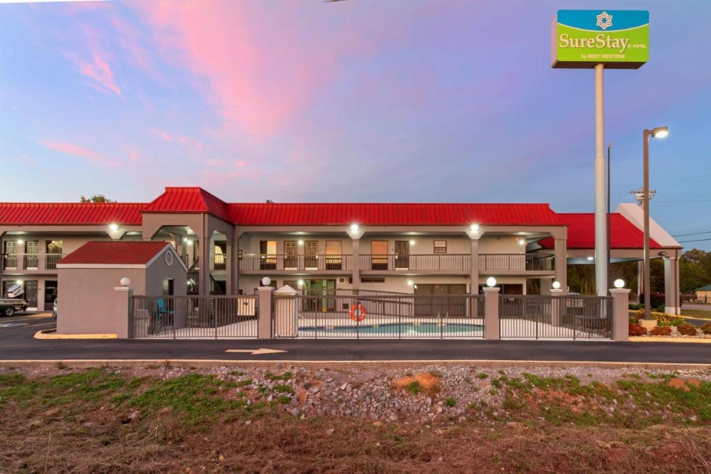 SureStay Hotel by Best Western Lenoir City Image 25